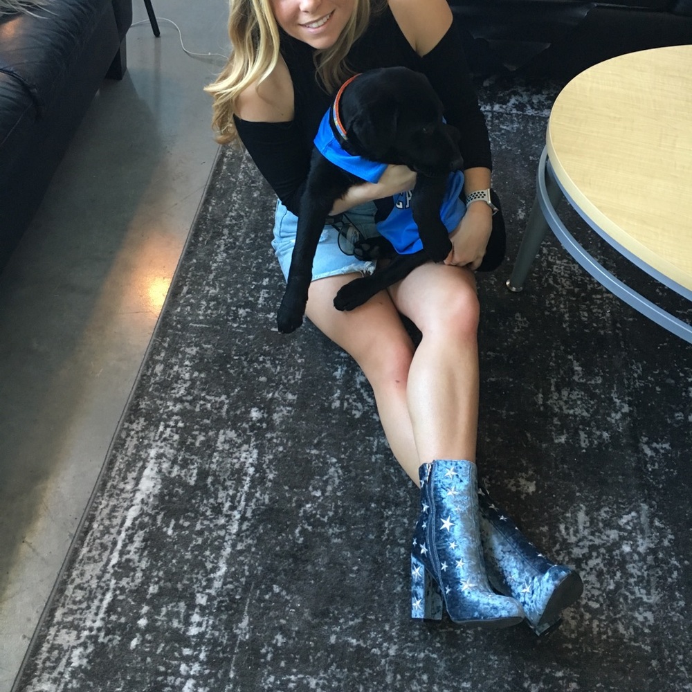 SOLD: Wild Diva velvet star booties